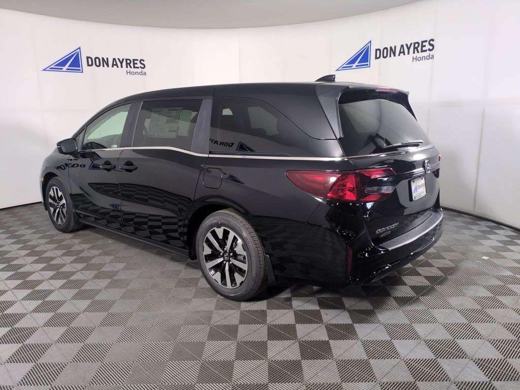 2026 Honda Odyssey EX-L photo 2