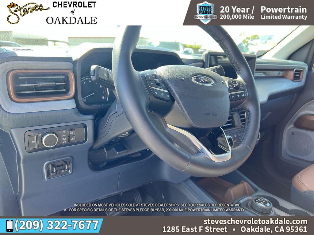 2024 Ford Maverick Lariat photo 13