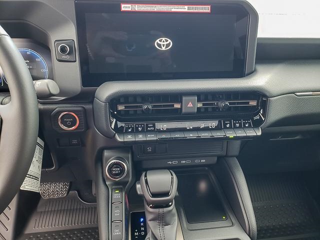 2025 Toyota Land Cruiser photo 11