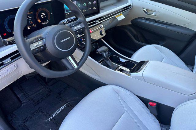 2025 Hyundai Tucson SEL photo 4
