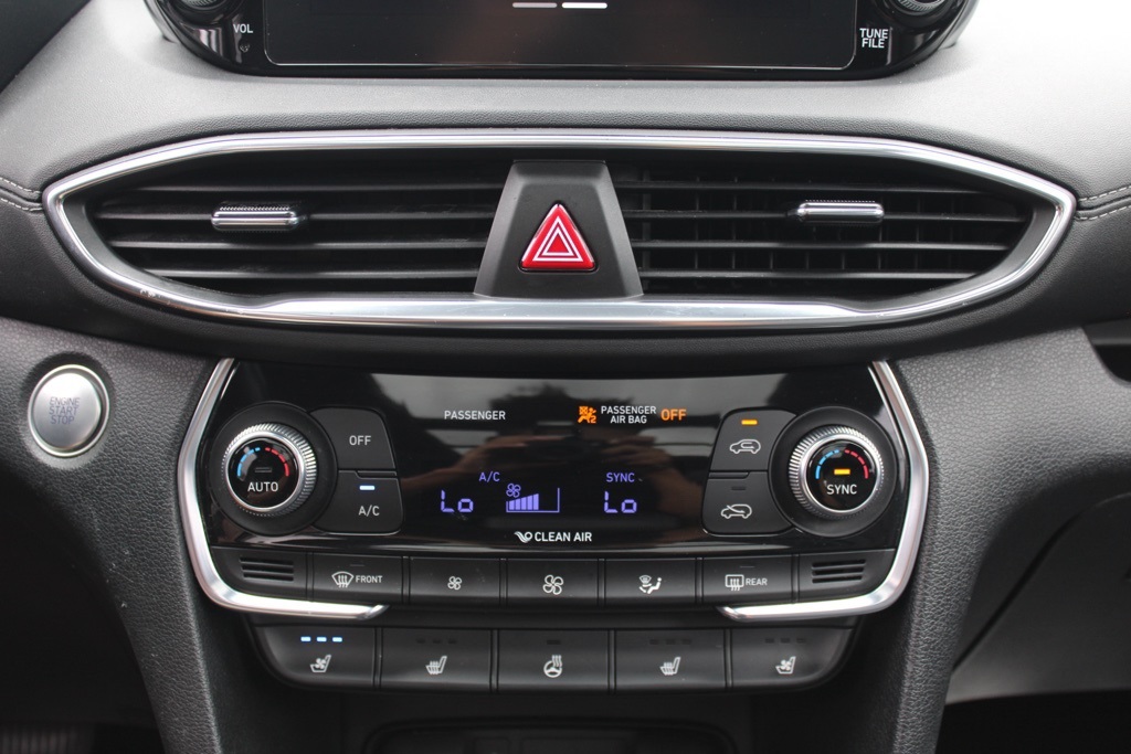 2020 Hyundai Santa Fe Limited 2.0T photo 27