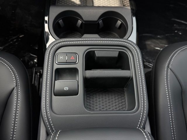 2025 Ford Mustang Mach-E Select photo 29