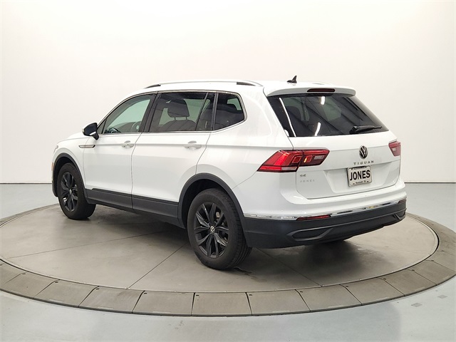 2024 Volkswagen Tiguan SE Wolfsburg Edition photo 3