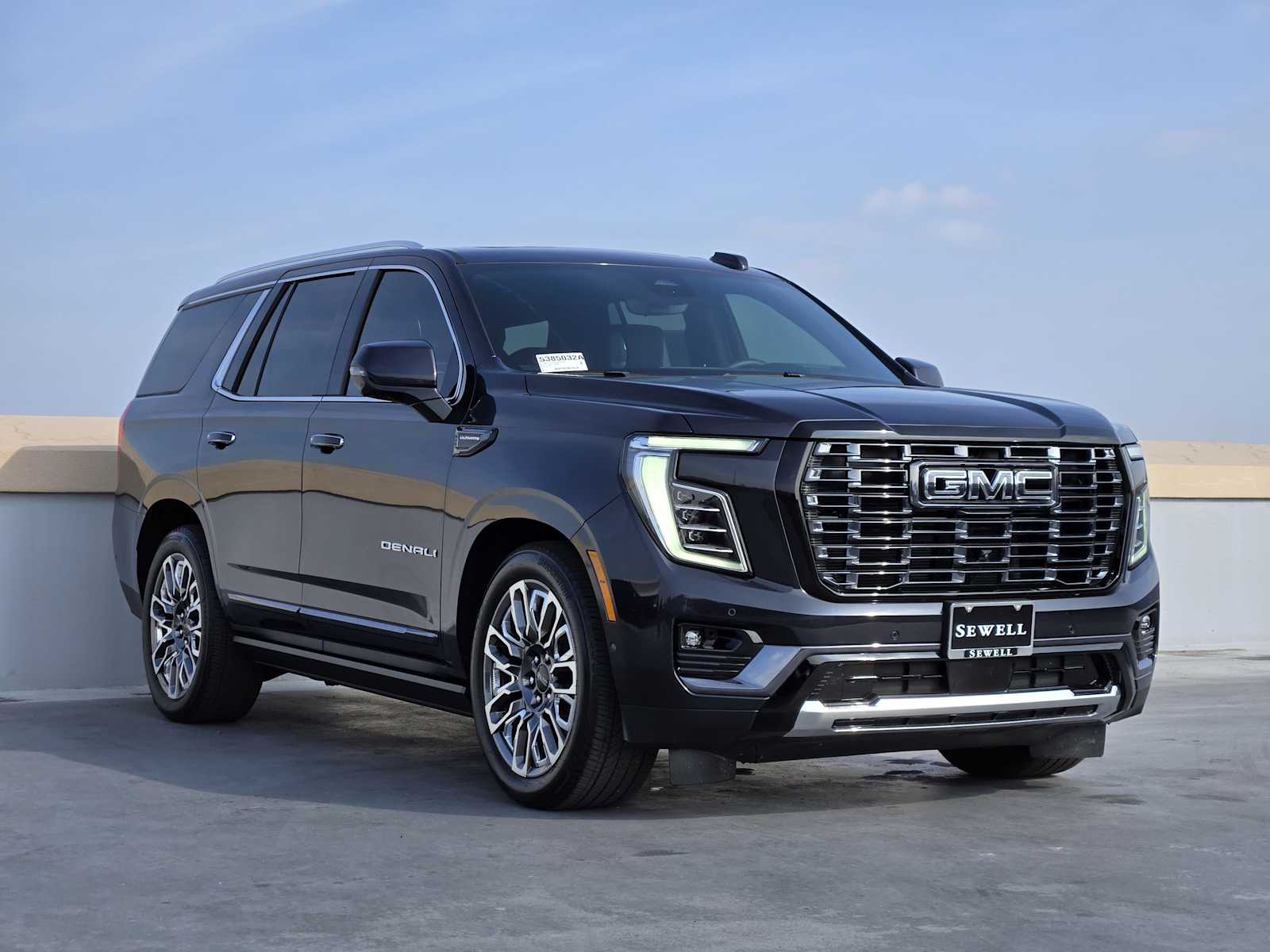 2025 Gmc Yukon Denali Ultimate photo 3