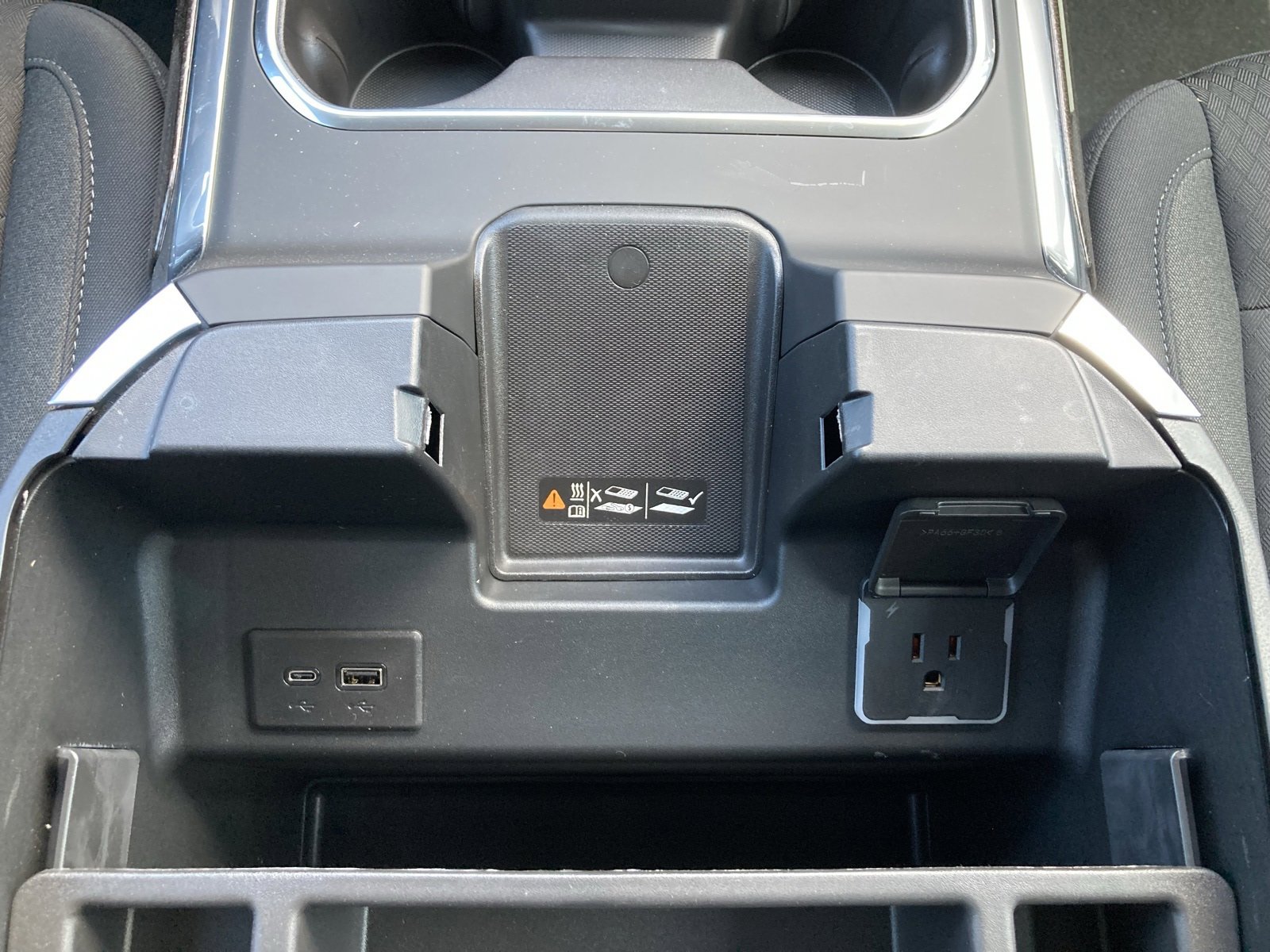 2025 Chevrolet Silverado 2500HD LT photo 30