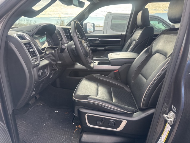 2024 Ram 1500 Laramie photo 4