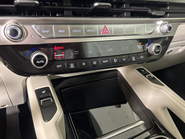 2025 Kia Telluride S photo 23