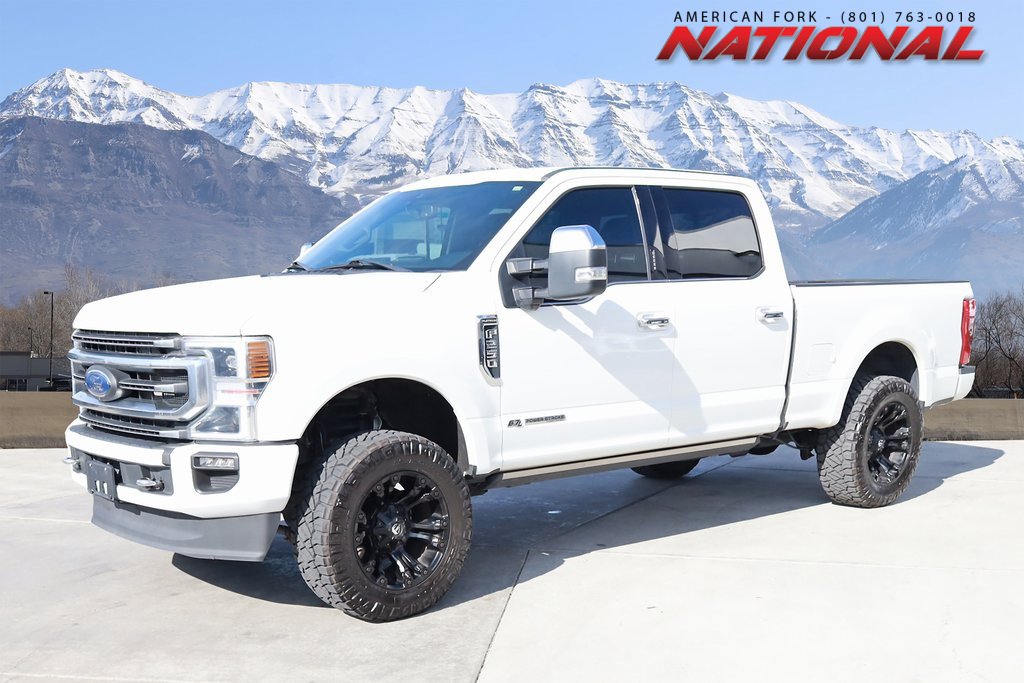 2022 Ford F-250 Super Duty Platinum's photo