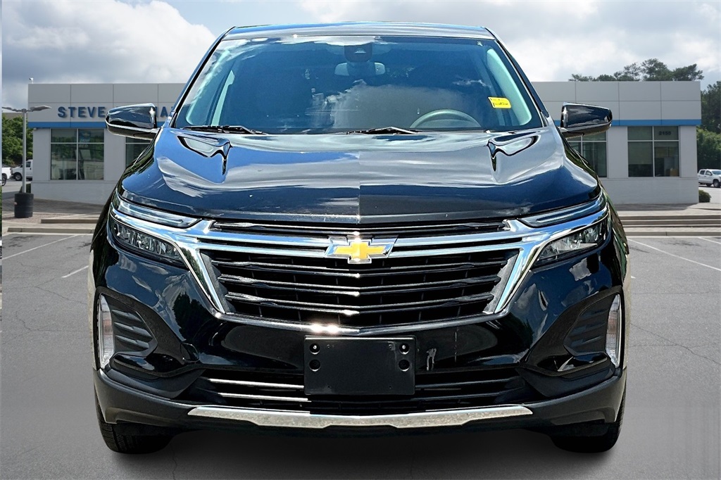 2023 Chevrolet Equinox LT photo 2