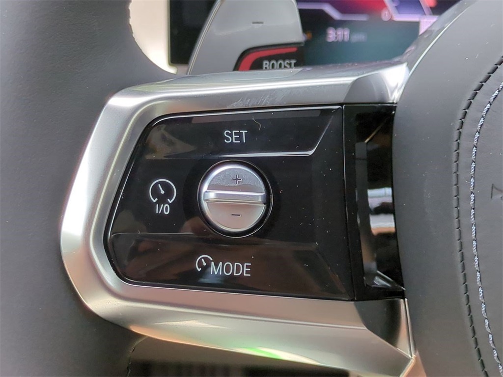 2025 Bmw 750e photo 21
