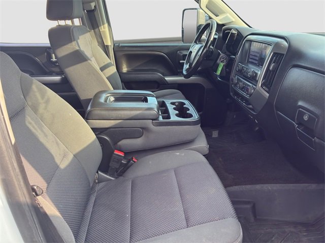 2018 Chevrolet Silverado 2500HD LT photo 17
