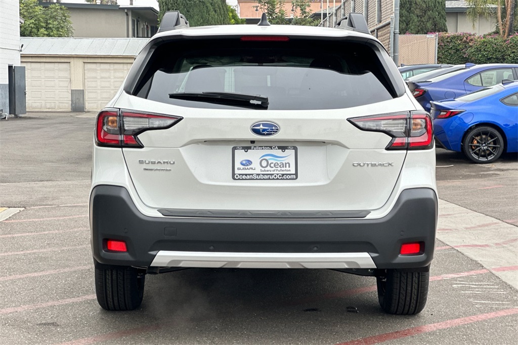 2025 Subaru Outback Limited photo 4