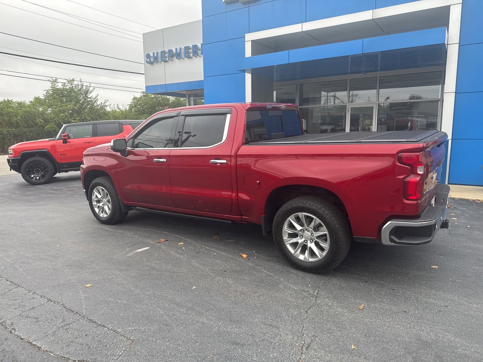 2022 Chevrolet Silverado 1500 LTZ photo 7