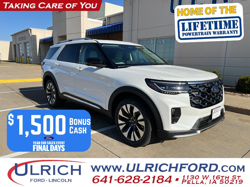 2026 Ford Explorer Platinum's photo