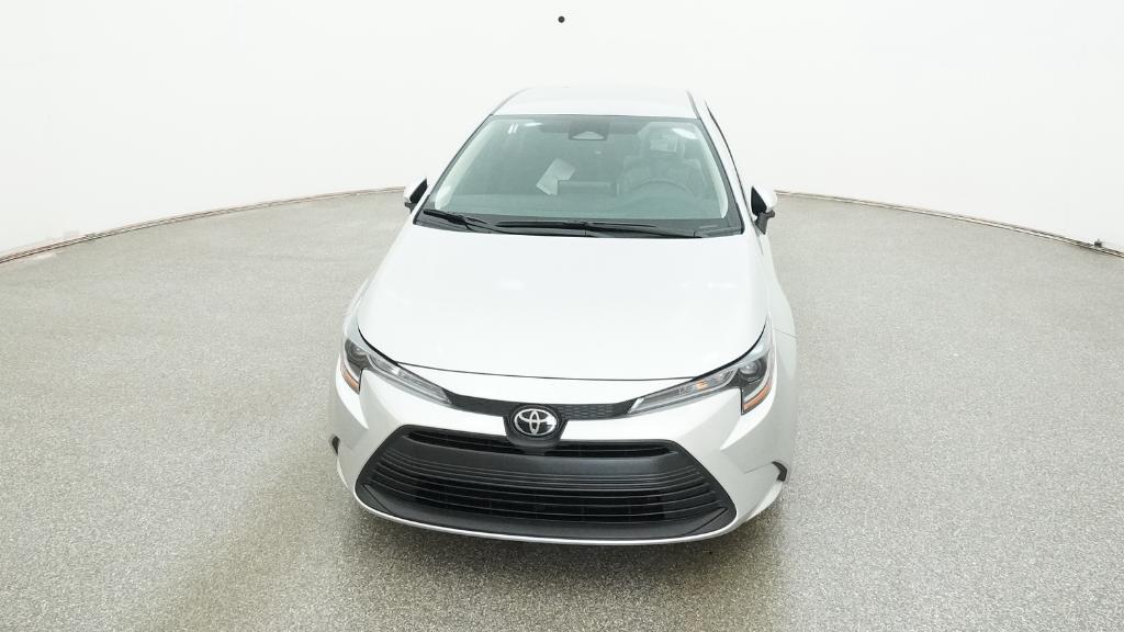 2026 Toyota Corolla LE photo 2