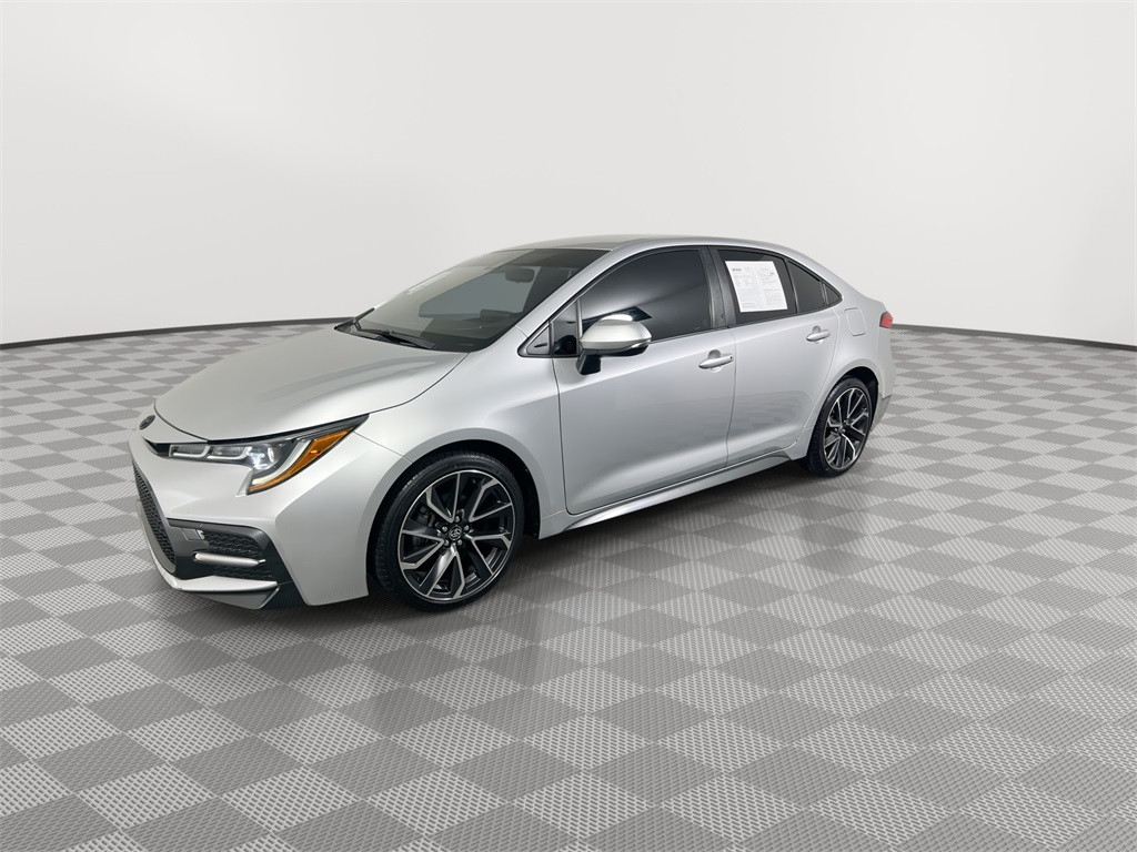 2022 Toyota Corolla SE photo 4