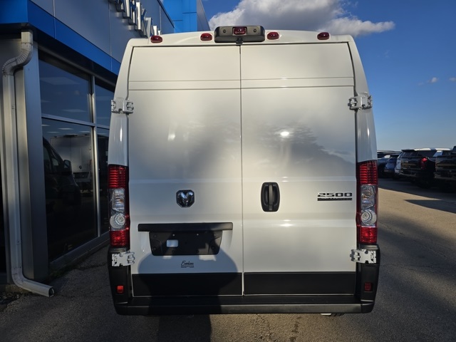 2025 Ram ProMaster 2500 photo 5