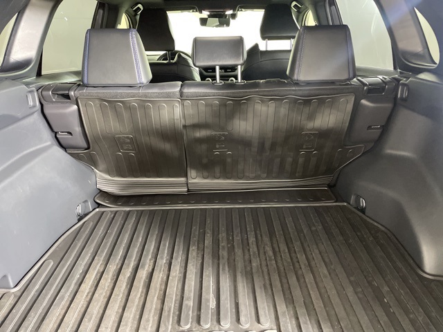 2023 Toyota RAV4 Hybrid XSE photo 16