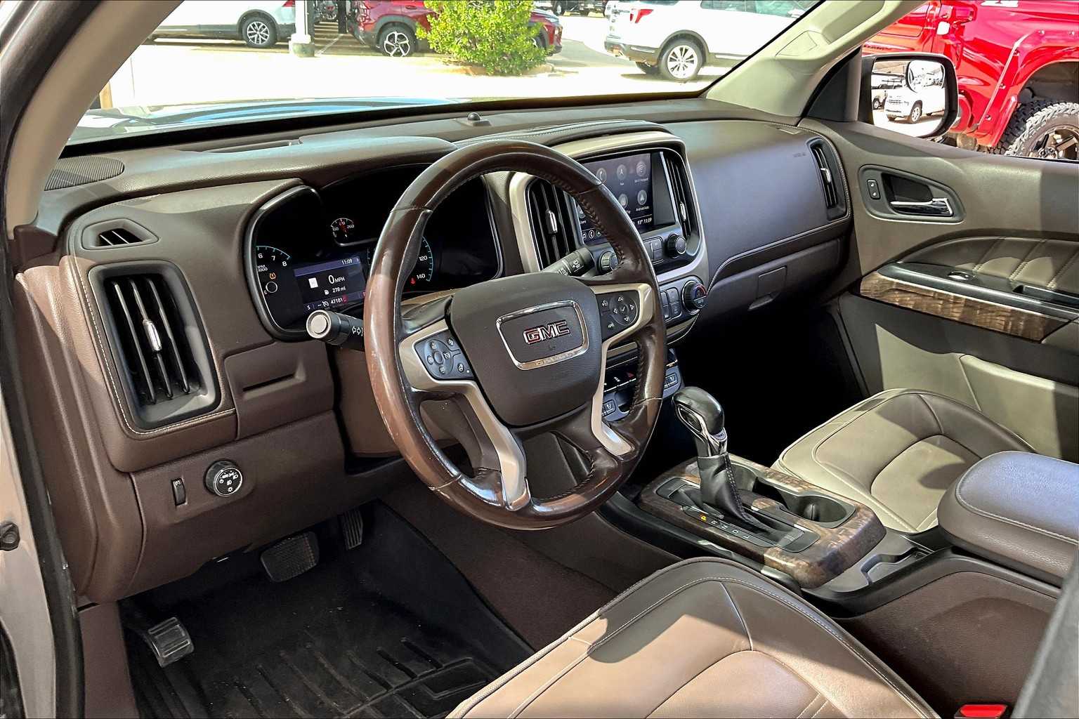 2022 Gmc Canyon Denali photo 14