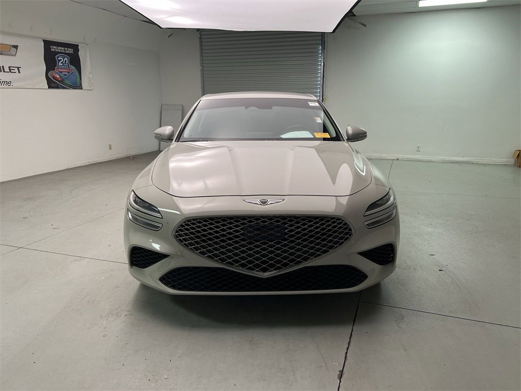 2024 Genesis G70 2.5T photo 3