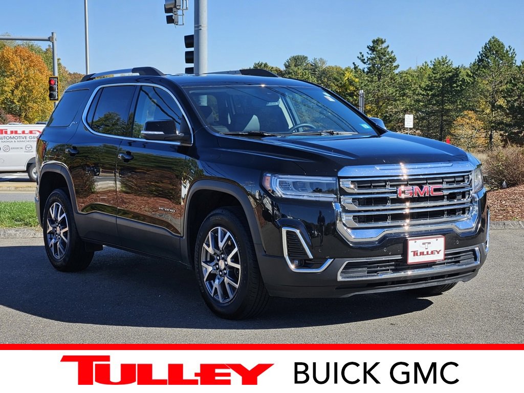 2023 GMC Acadia SLT's photo