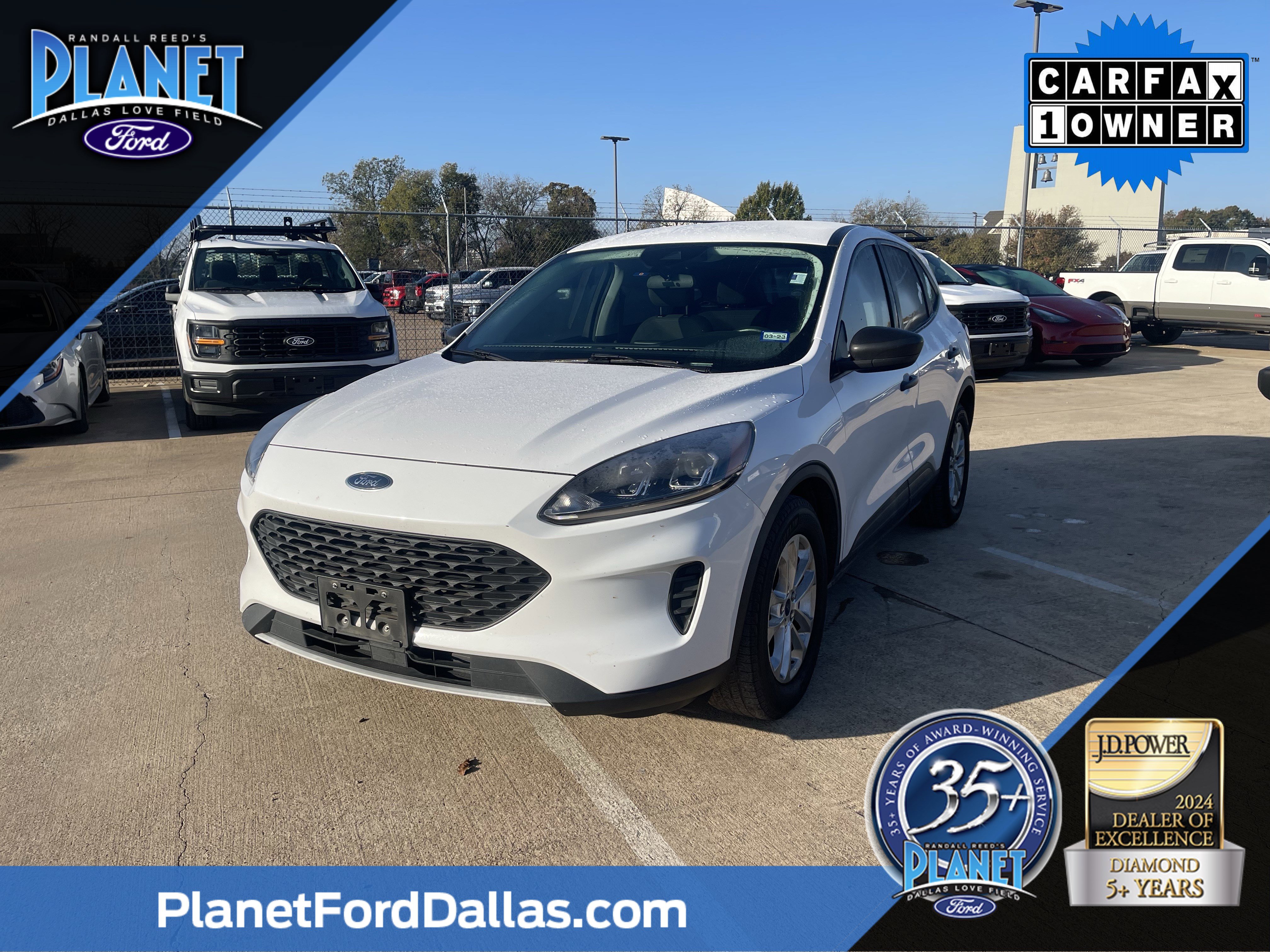 2021 Ford Escape S's photo