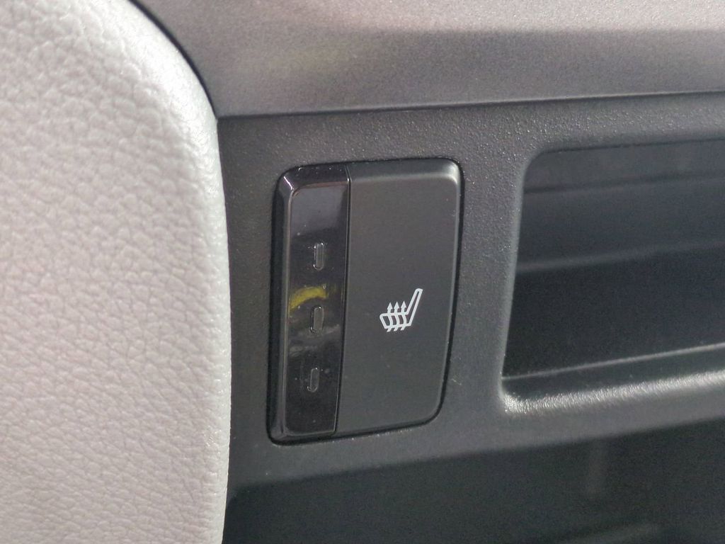 2020 Honda Pilot EX photo 22