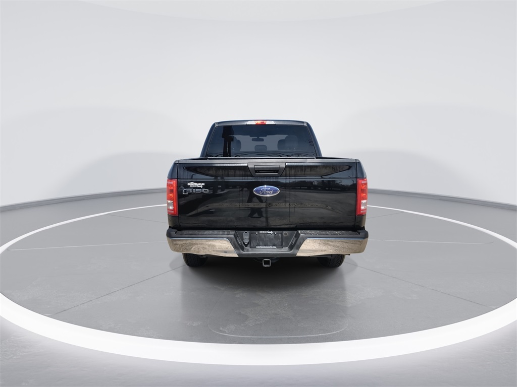 2015 Ford F-150 XLT photo 7