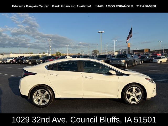 2018 Chevrolet Volt LT's photo