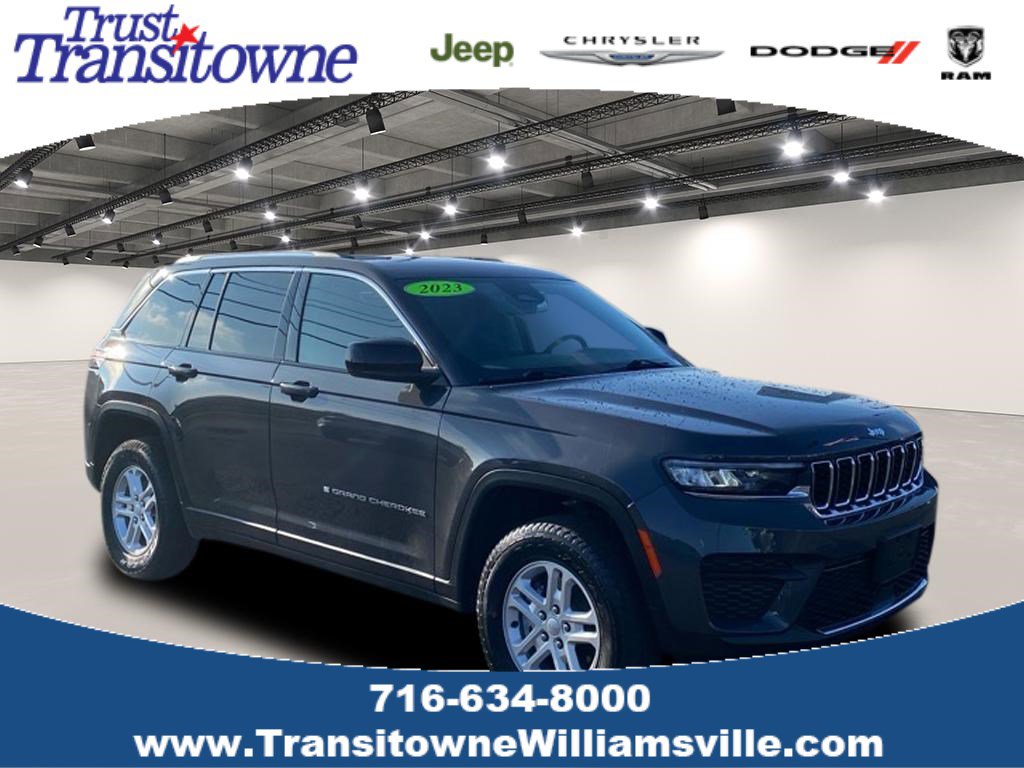2023 Jeep Grand Cherokee Laredo