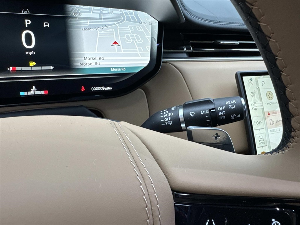 2025 Land Rover Range Rover Sport SE photo 25