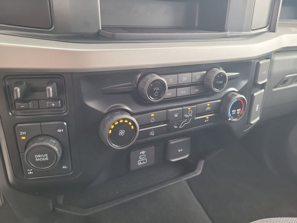 2024 Ford F-250 XL photo 17