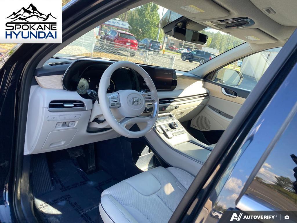 2023 Hyundai Palisade Limited photo 15