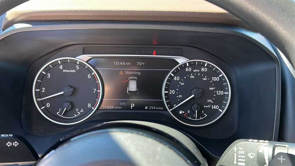 2021 Nissan Rogue SV photo 14