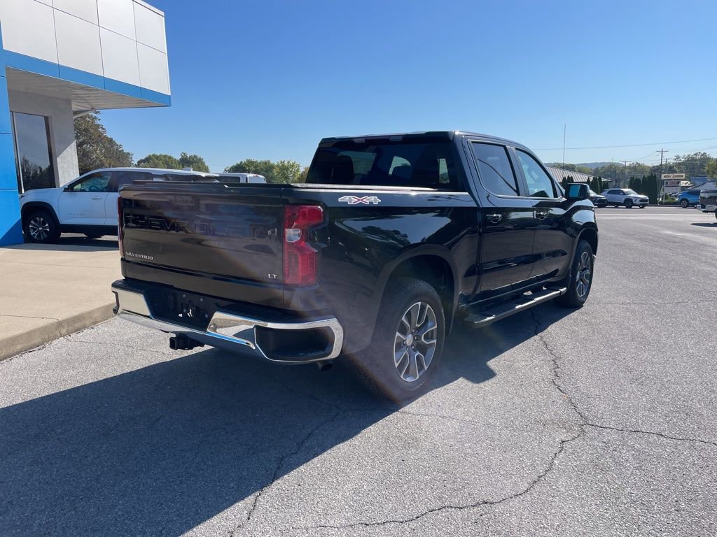 2023 Chevrolet Silverado 1500 LT photo 8