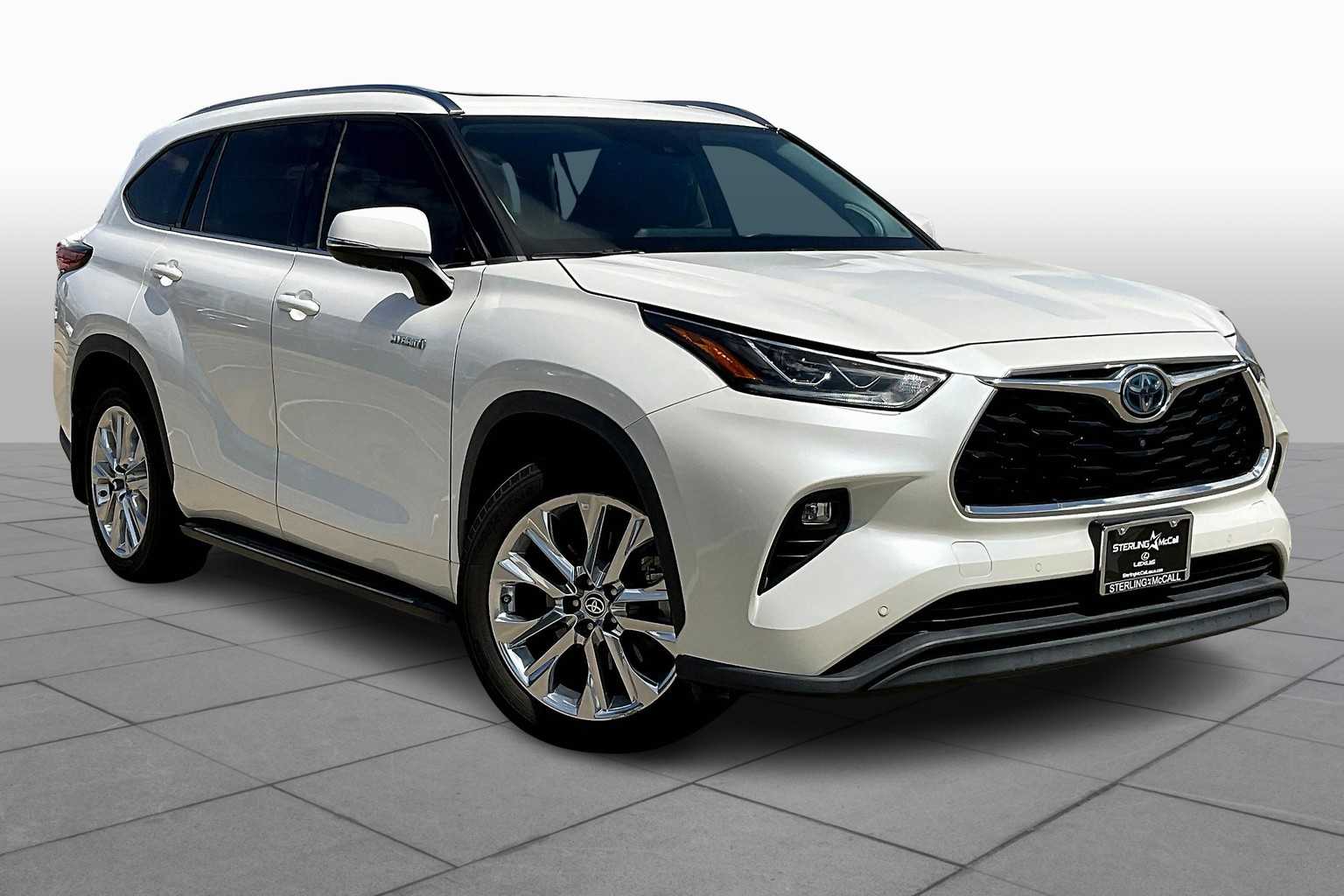 2021 Toyota Highlander Hybrid Limited photo 2