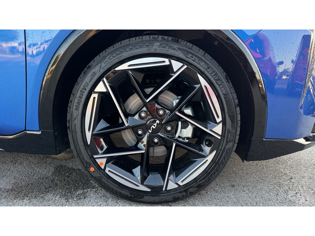 2025 Kia K4 GT-Line photo 29