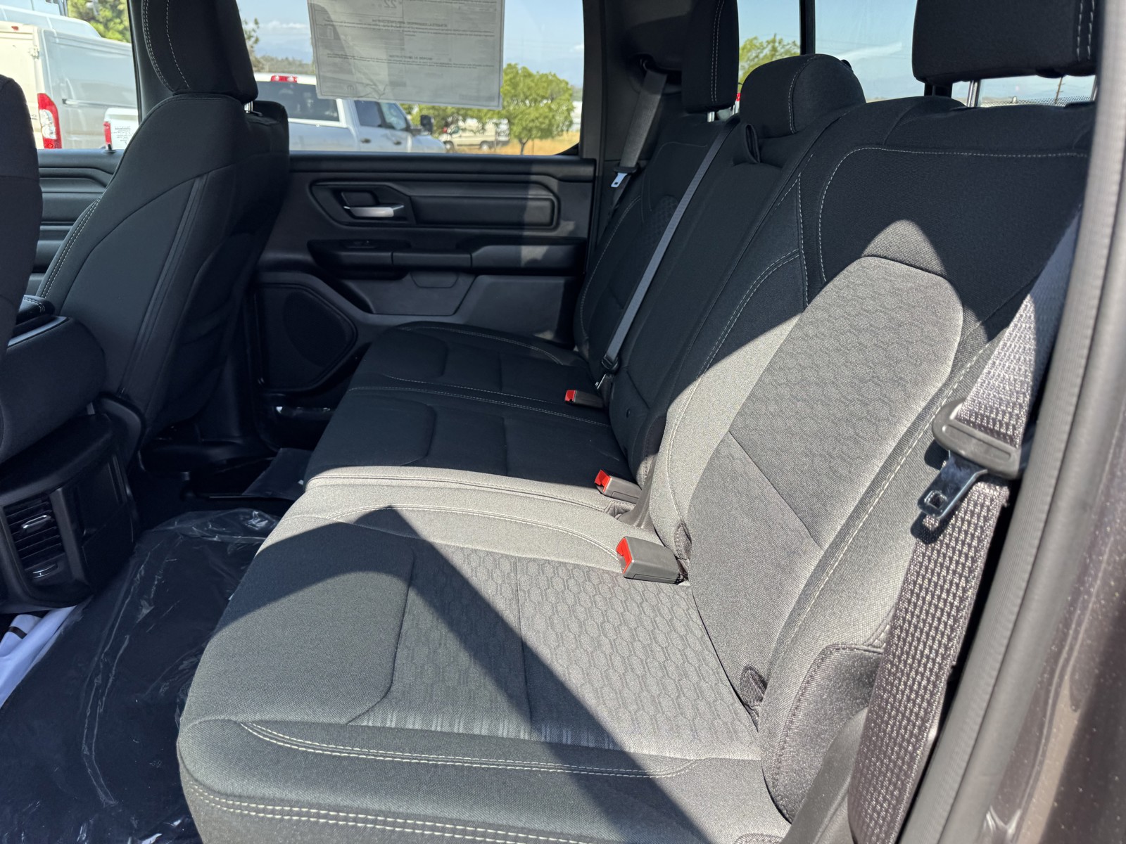 2025 Ram 1500 Tradesman photo 11