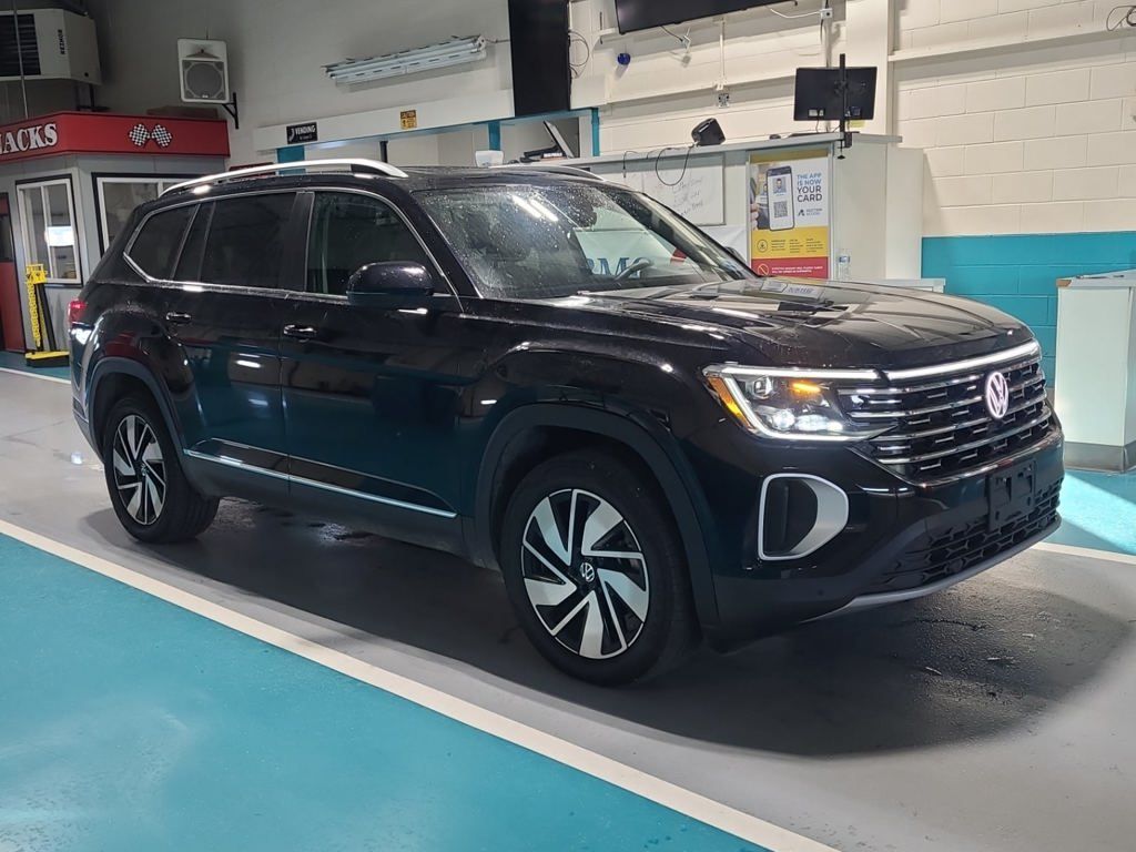 Used 2025 Volkswagen Atlas SEL with VIN 1V2BR2CA7SC510750 for sale in Fergus Falls, Minnesota