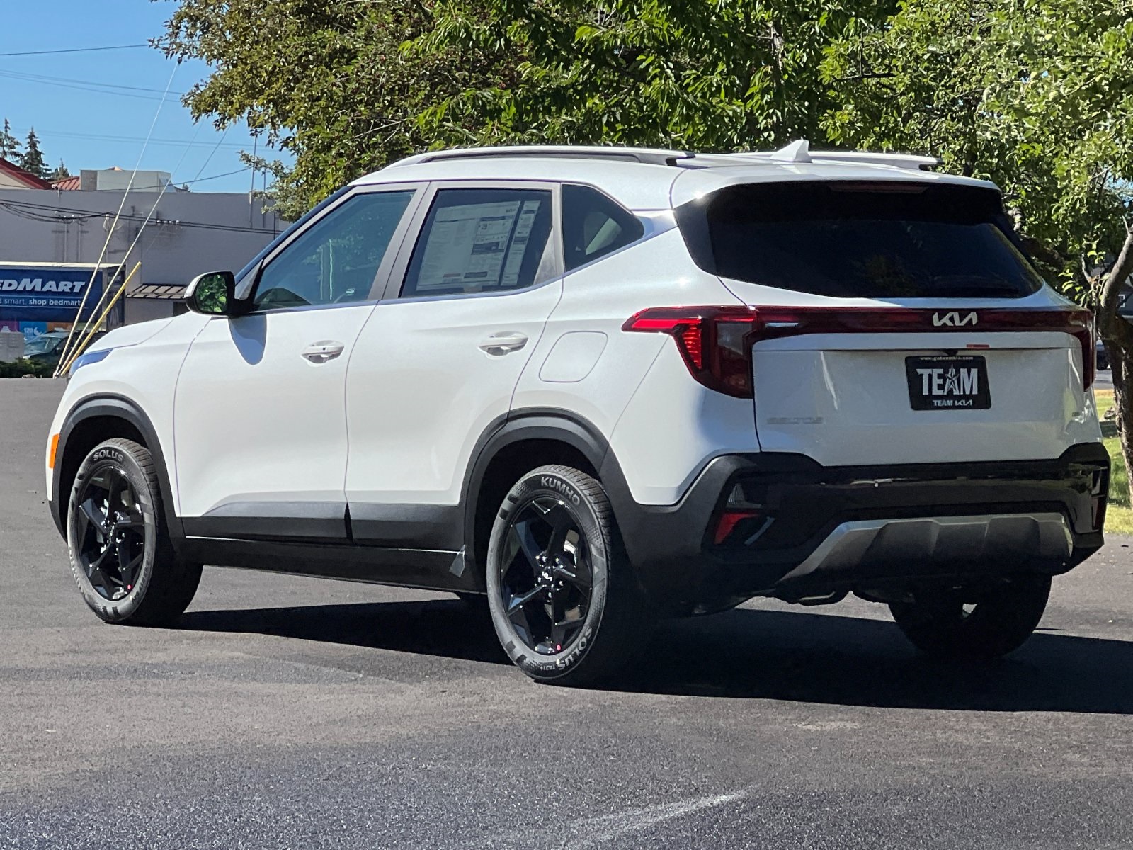 2026 Kia Seltos EX photo 6