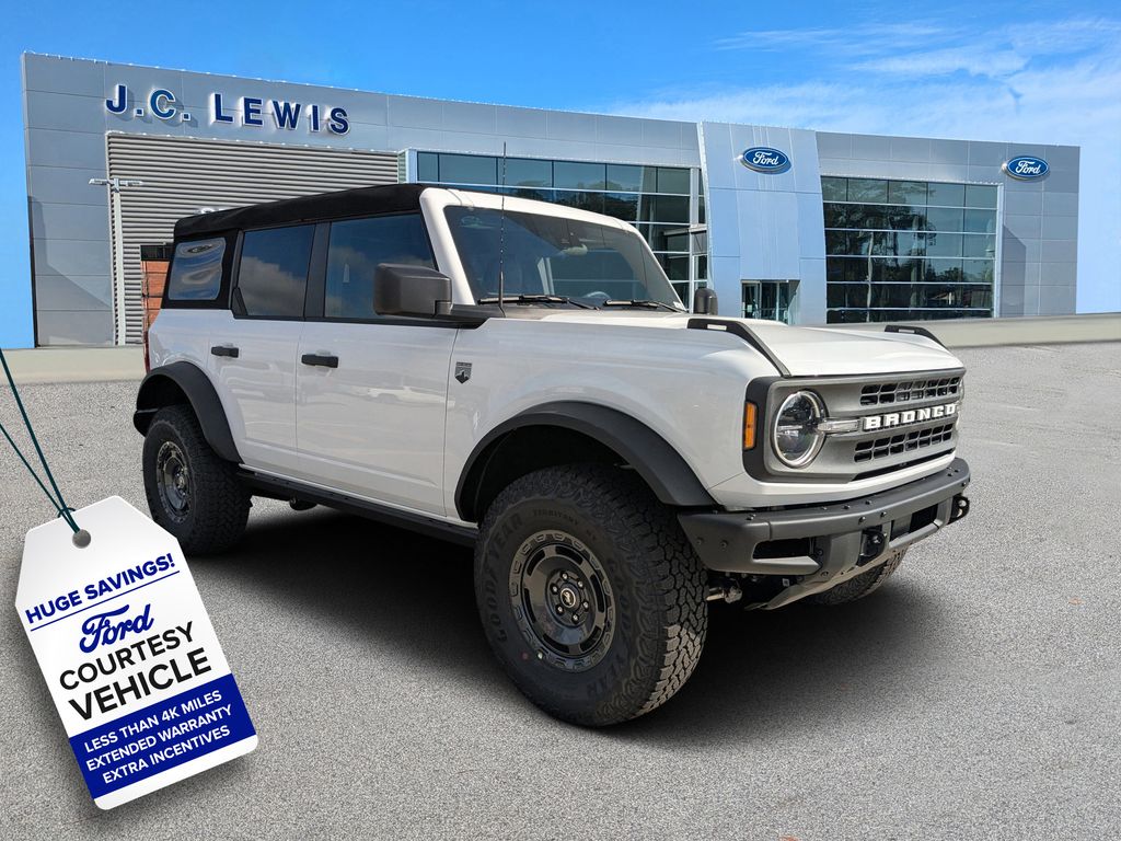 2025 Ford Bronco 4-Door Big Bend's photo