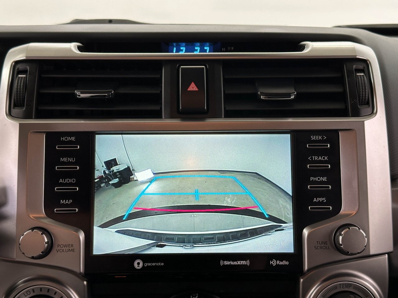 2022 Toyota 4Runner Trail photo 6