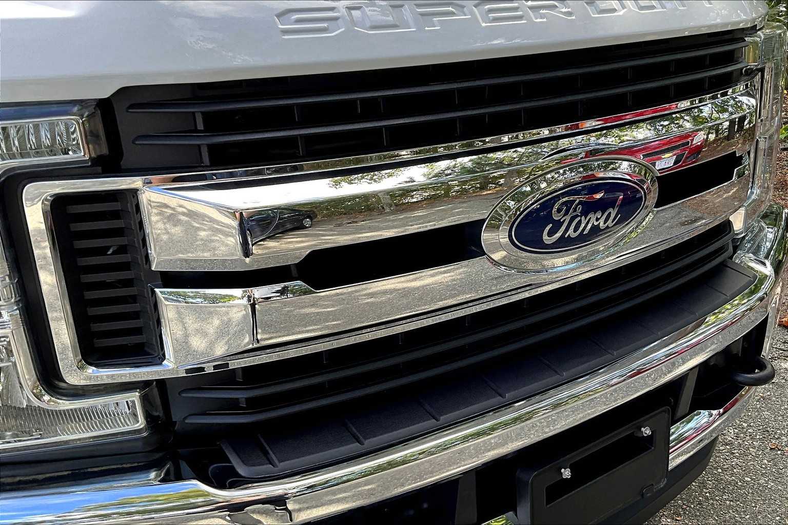 2019 Ford F-250 XL photo 25