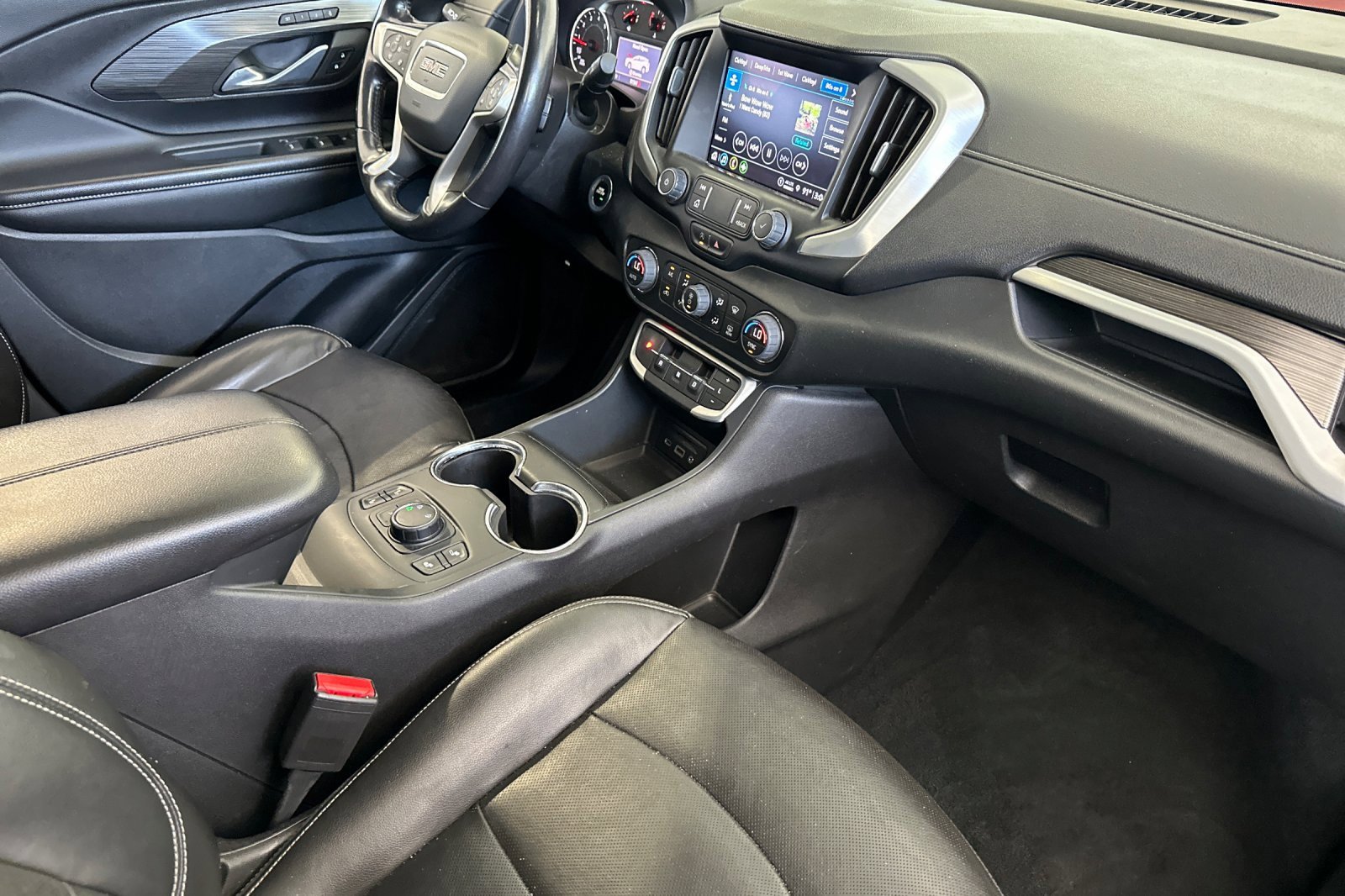 2022 Gmc Terrain SLT photo 16