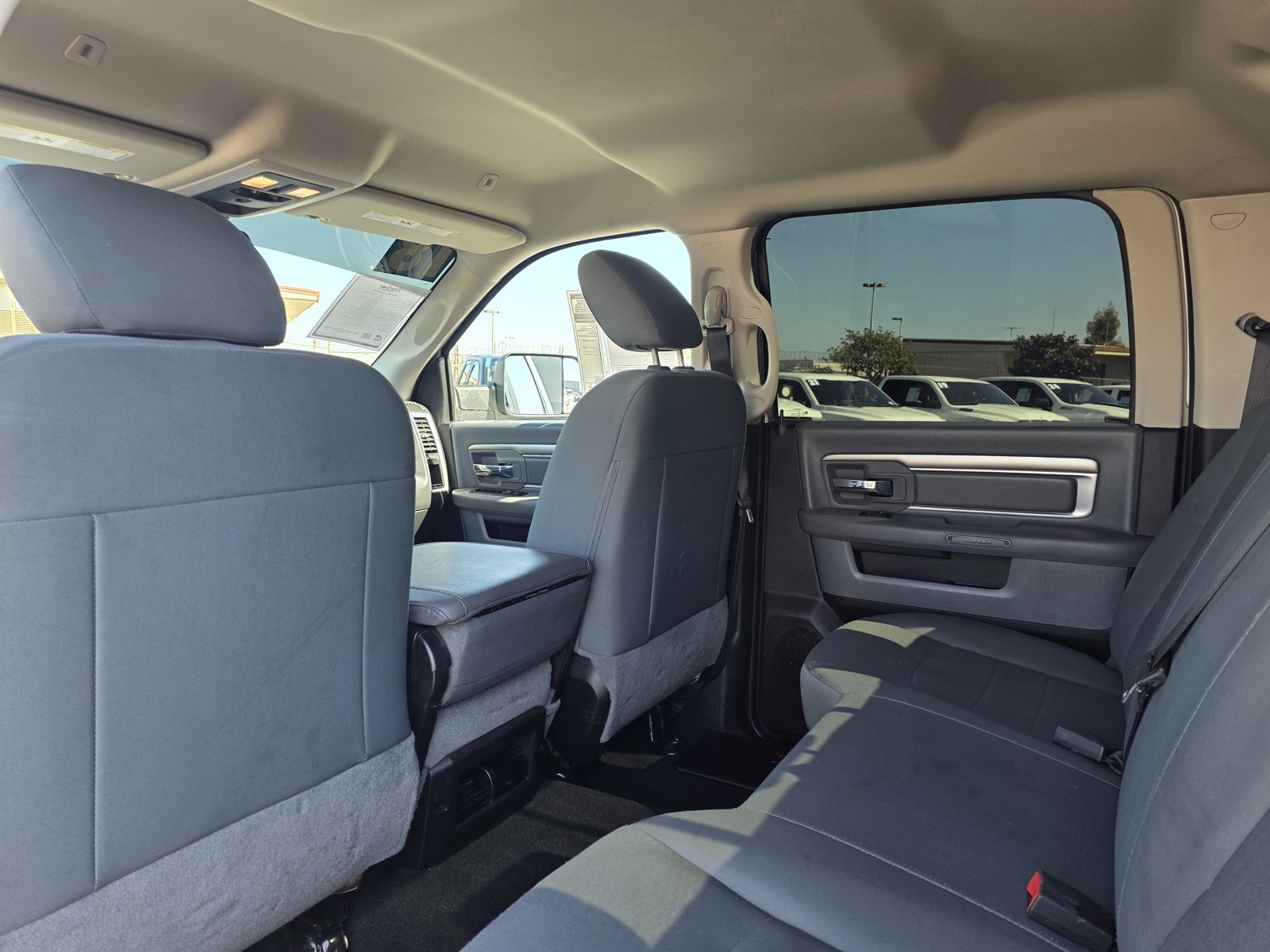 2018 Ram 2500 SLT photo 19