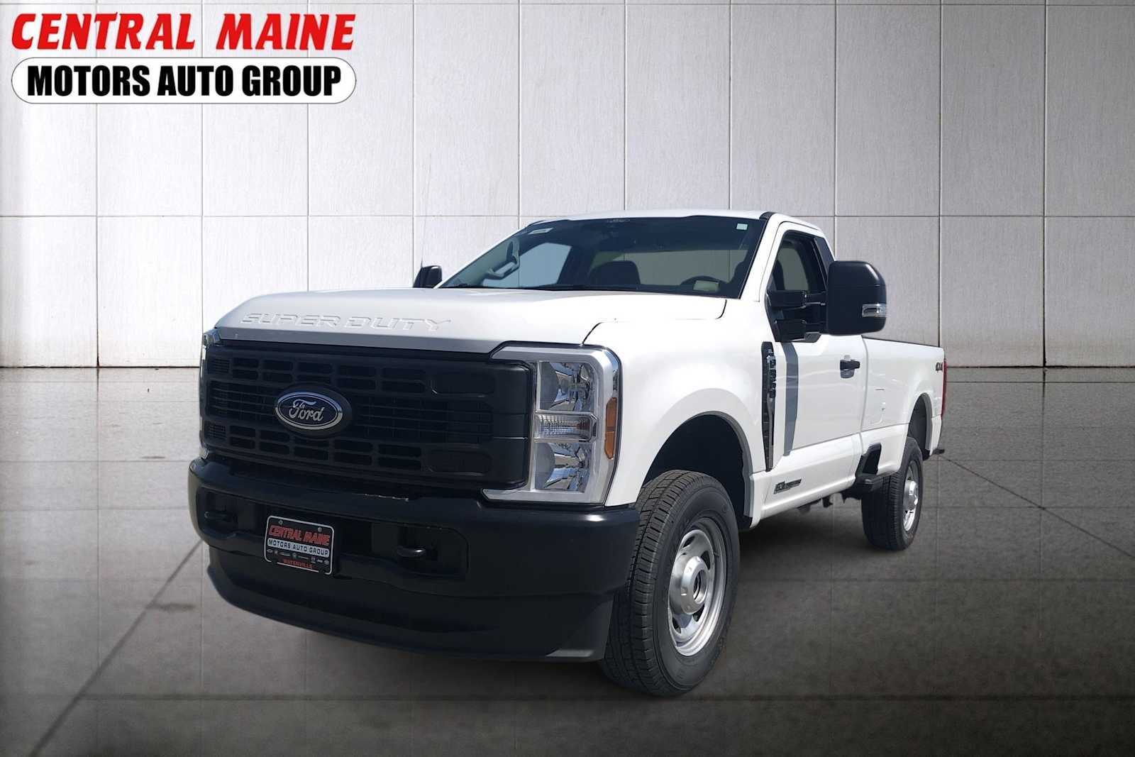 2025 Ford F-350 Super Duty XL's photo