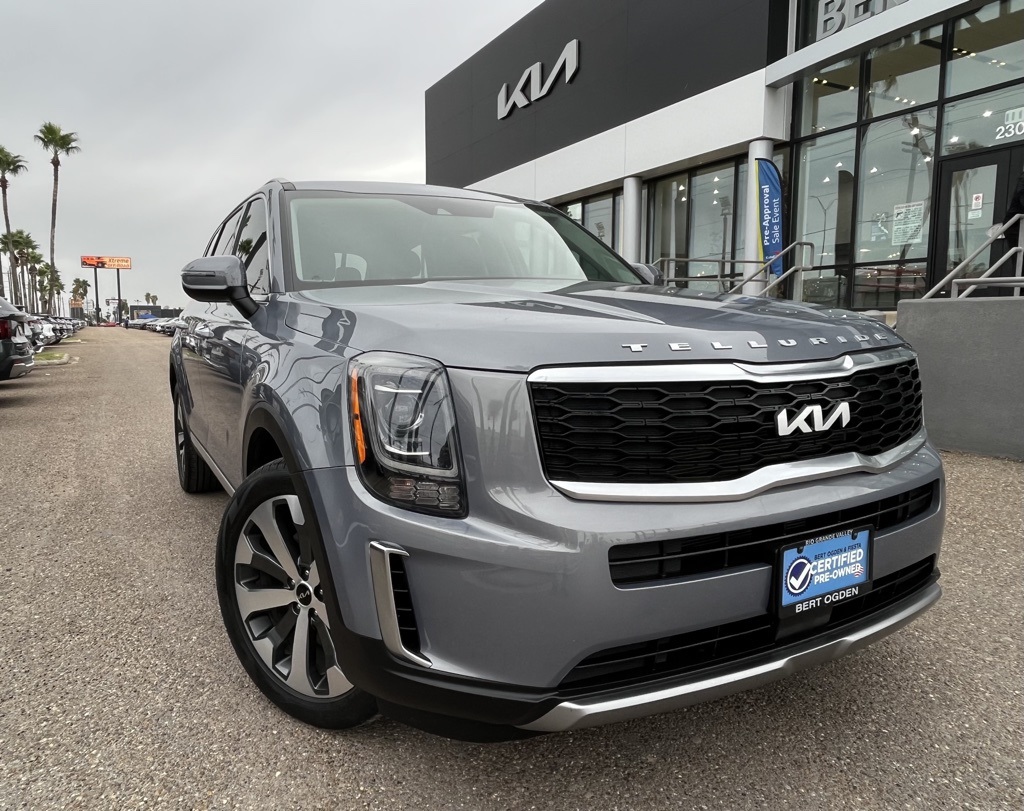 2022 Kia Telluride S's photo