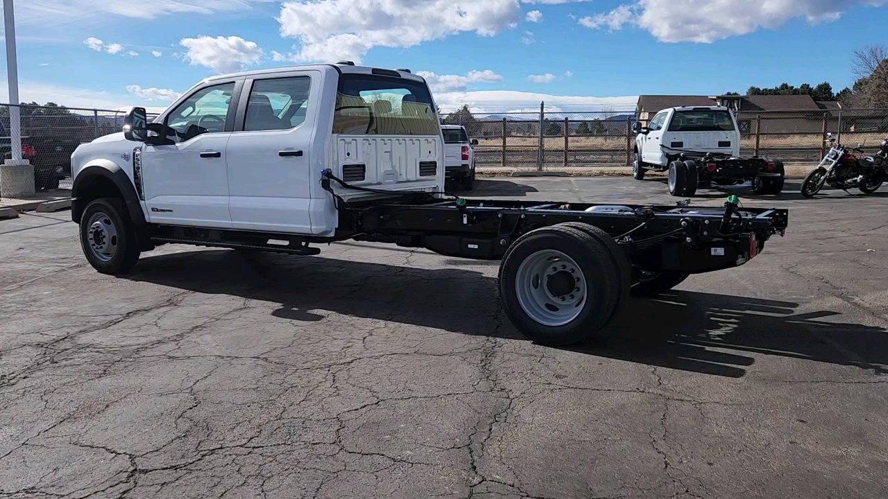 2025 Ford F-550 XL photo 4