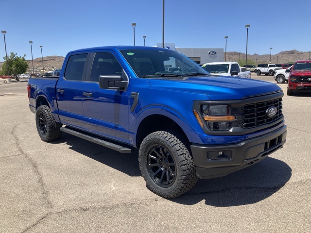 2025 Ford F-150 STX photo 4