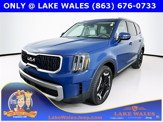 2023 Kia Telluride EX photo 3